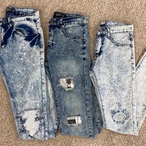Young Adult/Men’s Streetwear Skinny Jeans - size 28 - sold as a lot